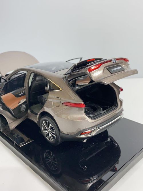 TOYOTA プラモデル ミニカー フィギュア 車 HARRIER sinogu凌放 | 2nd