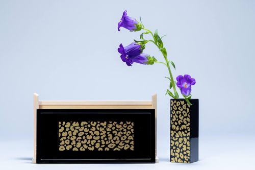 モダン漆器 デザインスタンド・花器【レオパード】 | 47storey - Buyee