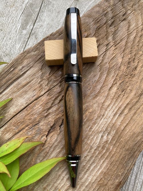 E.黒柿（上杢）のノック式ボールペン| - Buyee日本代购服务| 在购物。