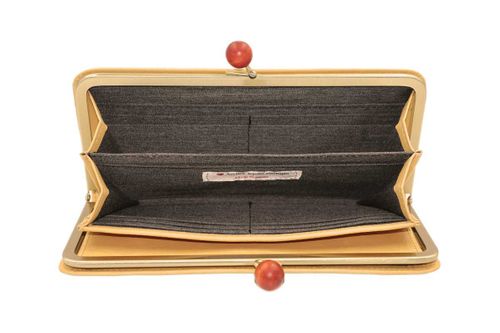 【新品 】牛革がま口財布 楽天市場】がま口財布 二つ折り財布 がま口 ソフト革 牛革 本革