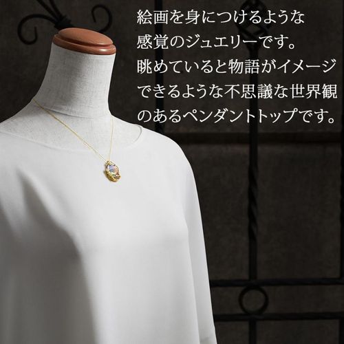 18K 天然翡翠Aジェット　白菜立体彫刻ペンダントトップ　チェージプレゼント 18K 天然翡翠Aジェット 白菜立体彫刻ペンダントトップ チェージ