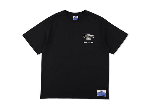 アベイシングエイプ ムーン ジャパン エイプ ヘッド Tシャツ