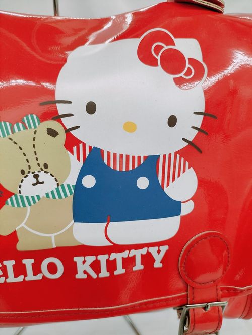 サンリオ ハローキティ 昭和レトロ エナメルバッグ - | OFFMALL