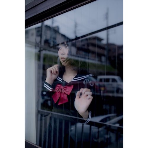 長谷川圭佑】少女寫集2011 | Village Vanguard Online Store - Buyee