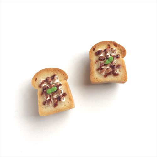 odamatsu】パンマグネット＊本物のパンでできた！生クリーム&チョコ