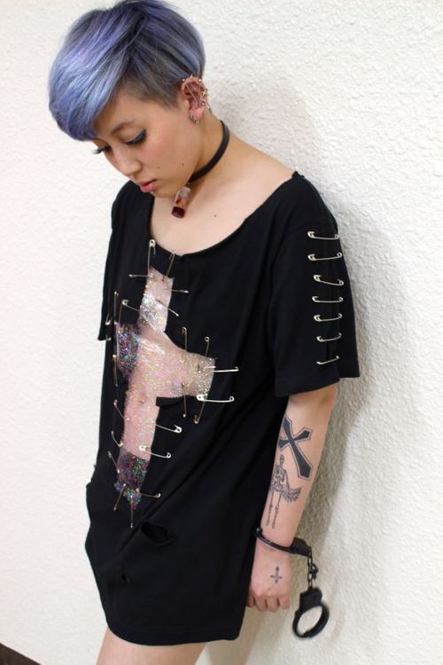 BrokenDoll】透け透け十字架ヌードTシャツ（カスタム
