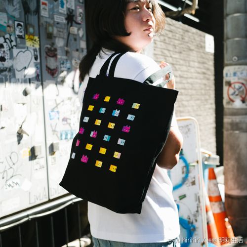 高橋藍　トートバッグ　黒　未開封 高橋藍】 トートバッグ | ヴィレッジヴァンガードオンライン